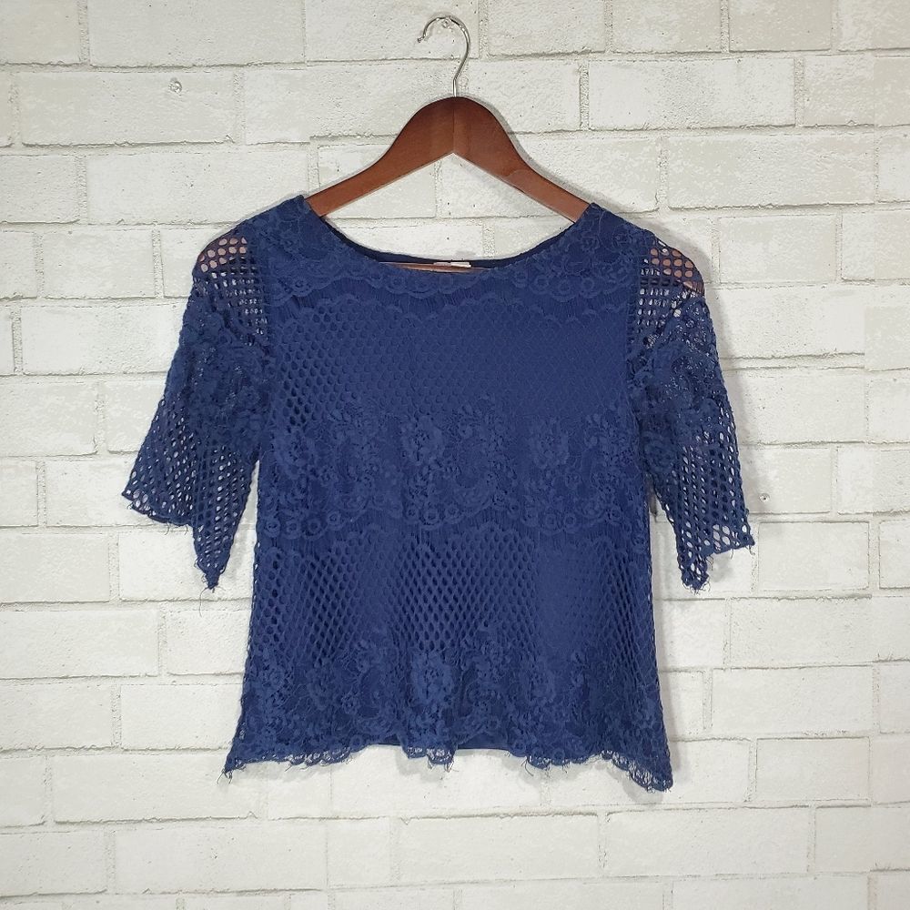 Alya dark blue lace blouse
